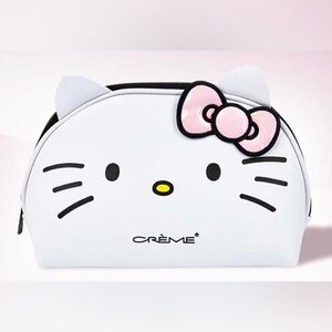 ⭐️Host Pick⭐️ Crème Hello Kitty White Cosmetic Bag NWT